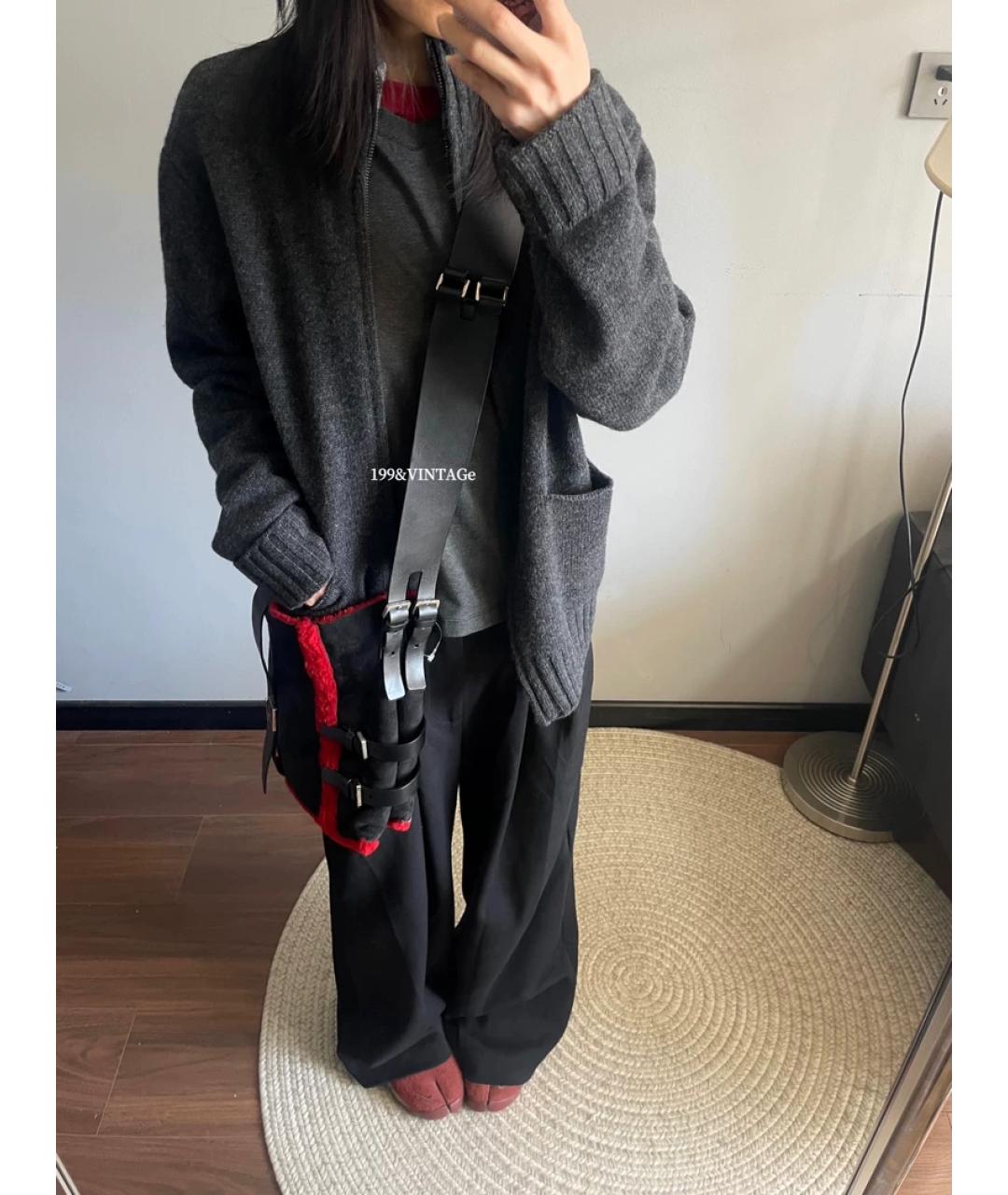 BOTTEGA VENETA Красная меховая сумка с короткими ручками, фото 2