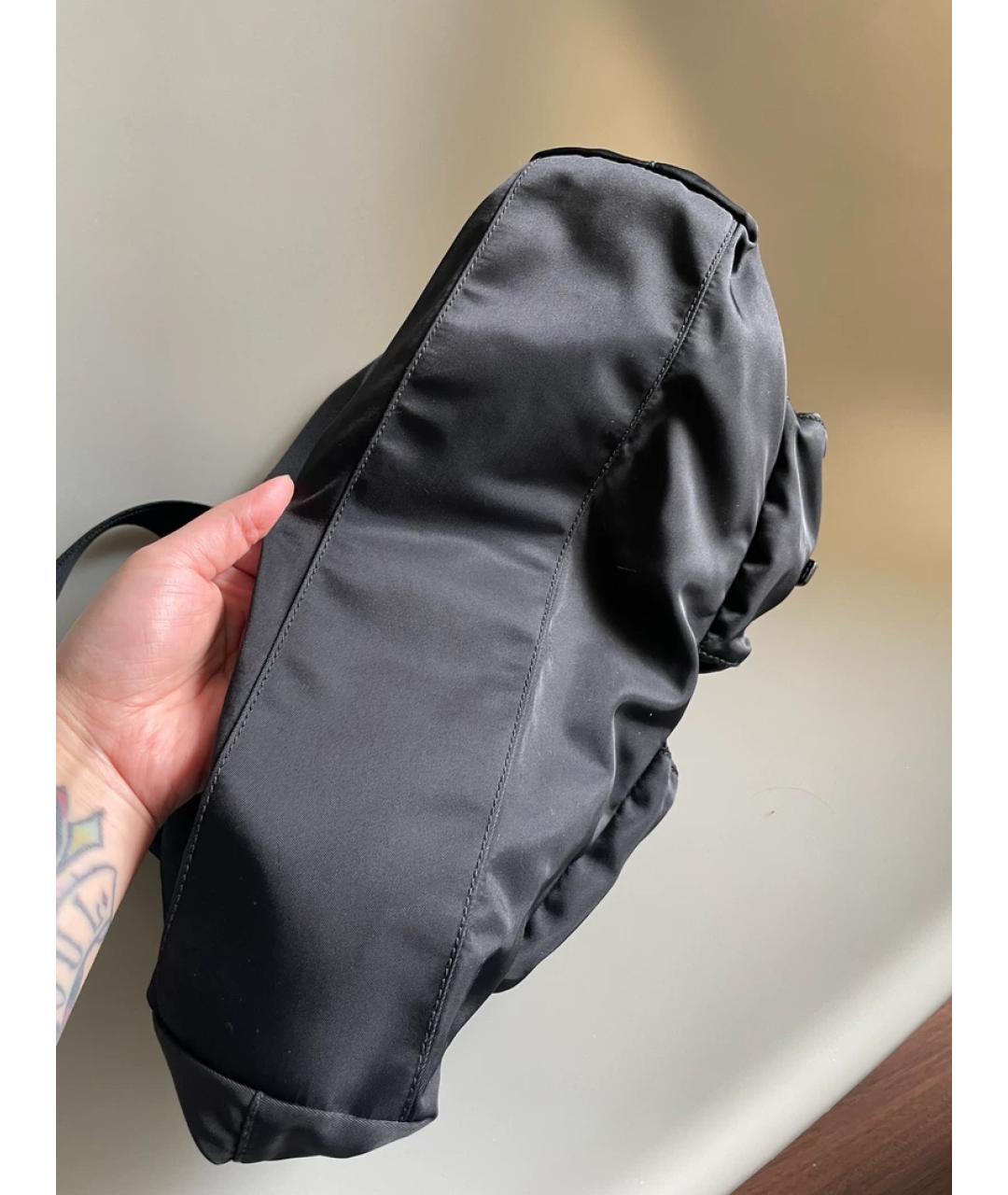 PRADA Черная кожаная сумка с короткими ручками, фото 5