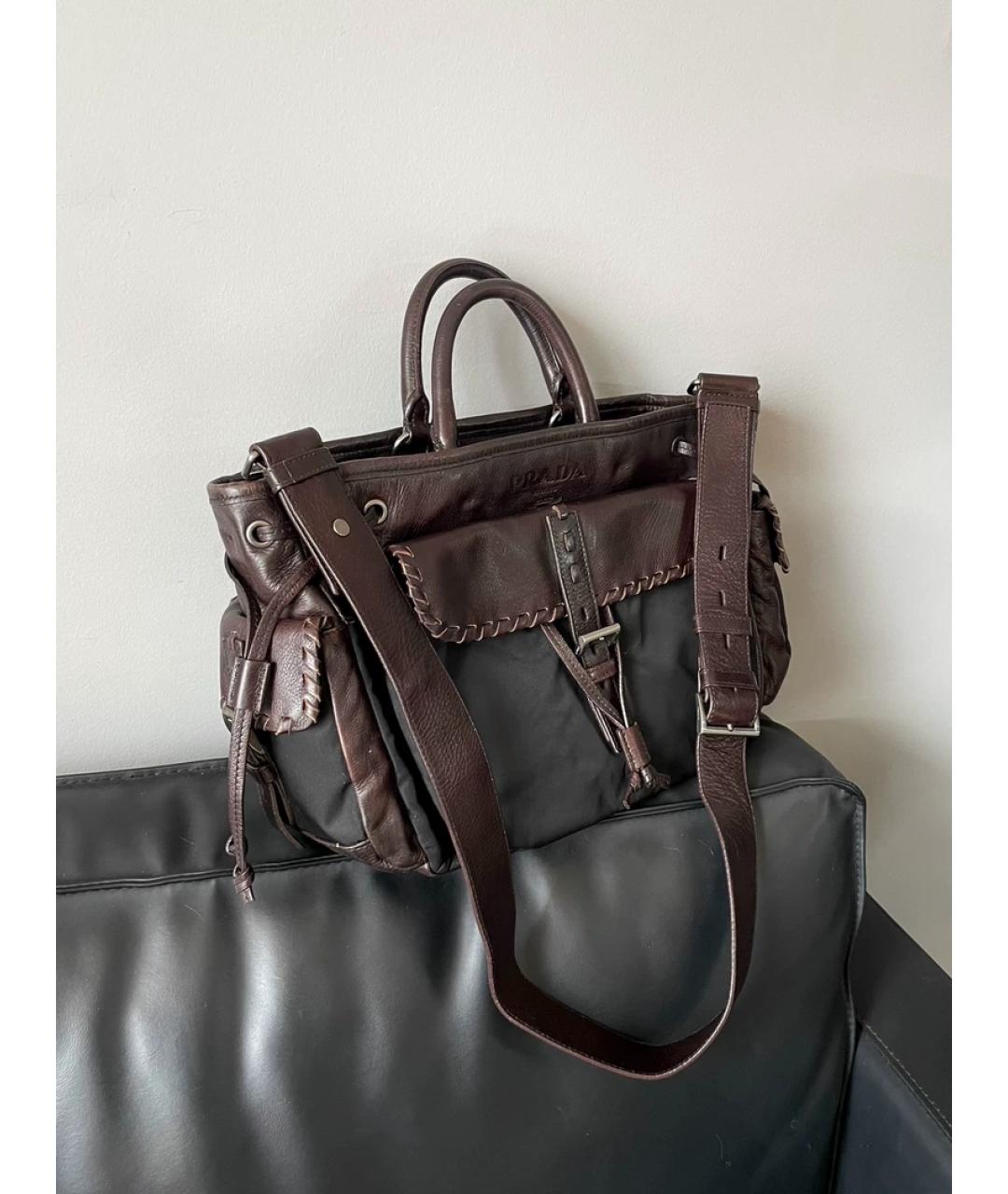 PRADA Серая кожаная сумка с короткими ручками, фото 10