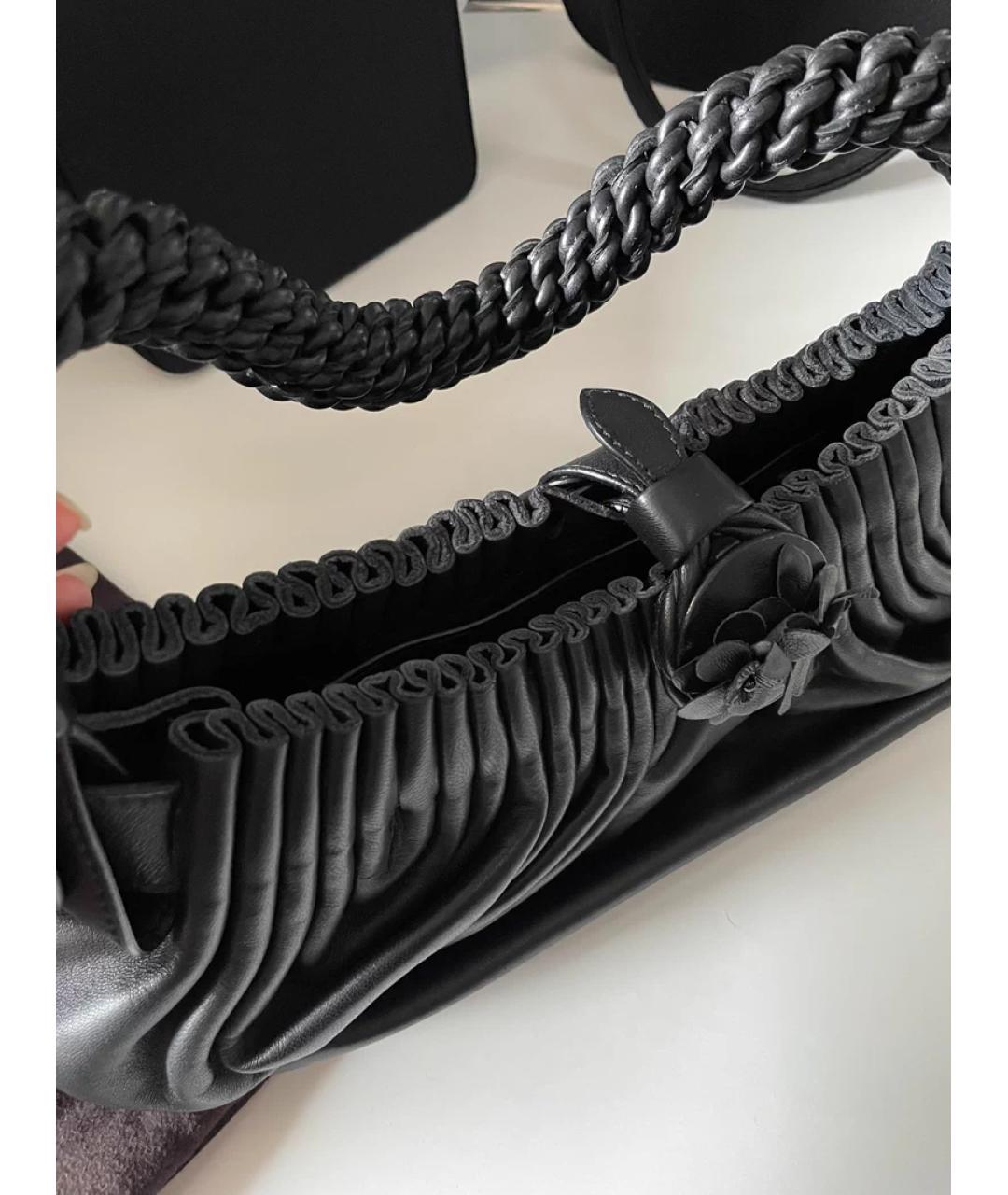 BOTTEGA VENETA Черная кожаная сумка с короткими ручками, фото 6