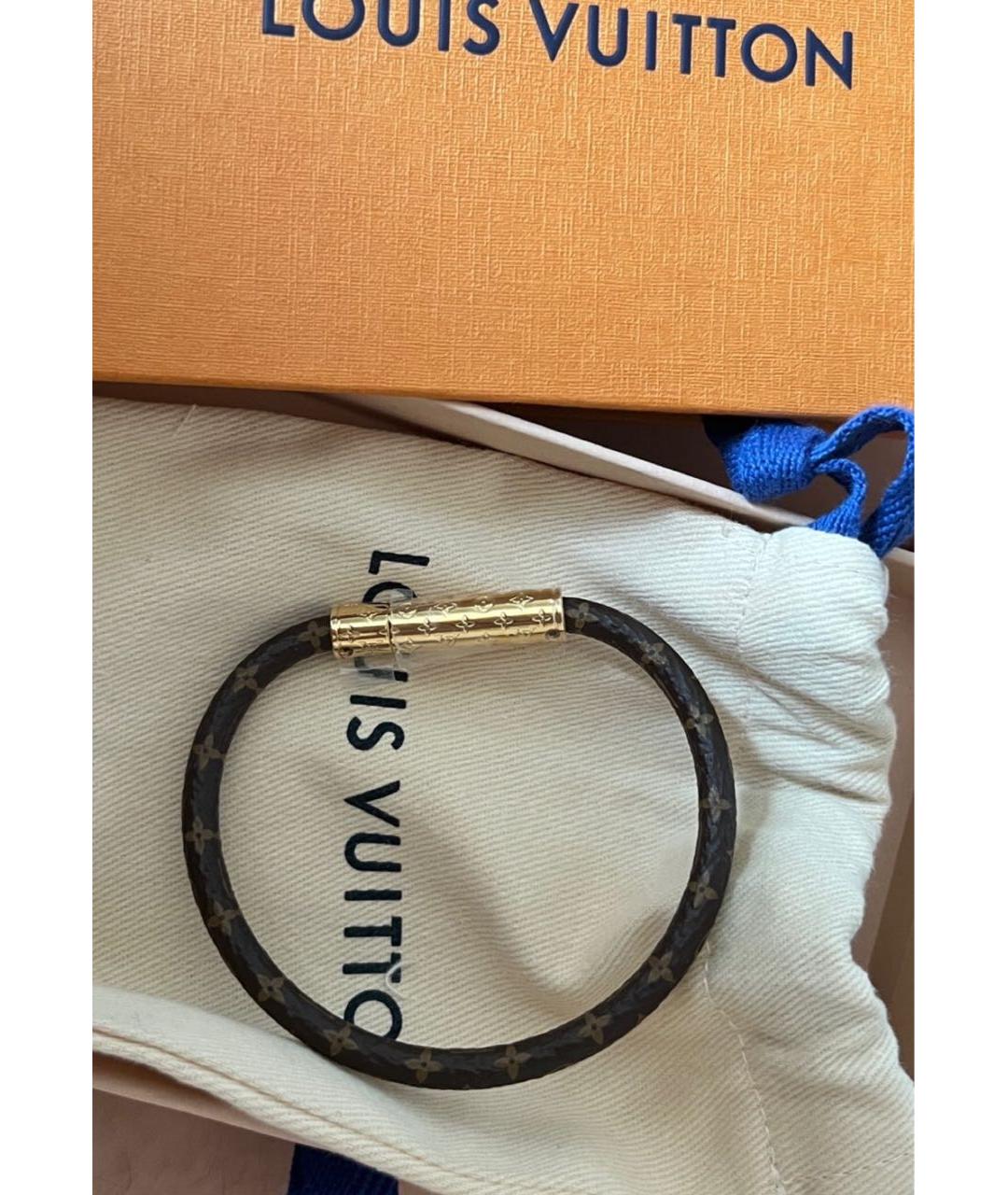 LOUIS VUITTON Коричневый латунный браслет, фото 3