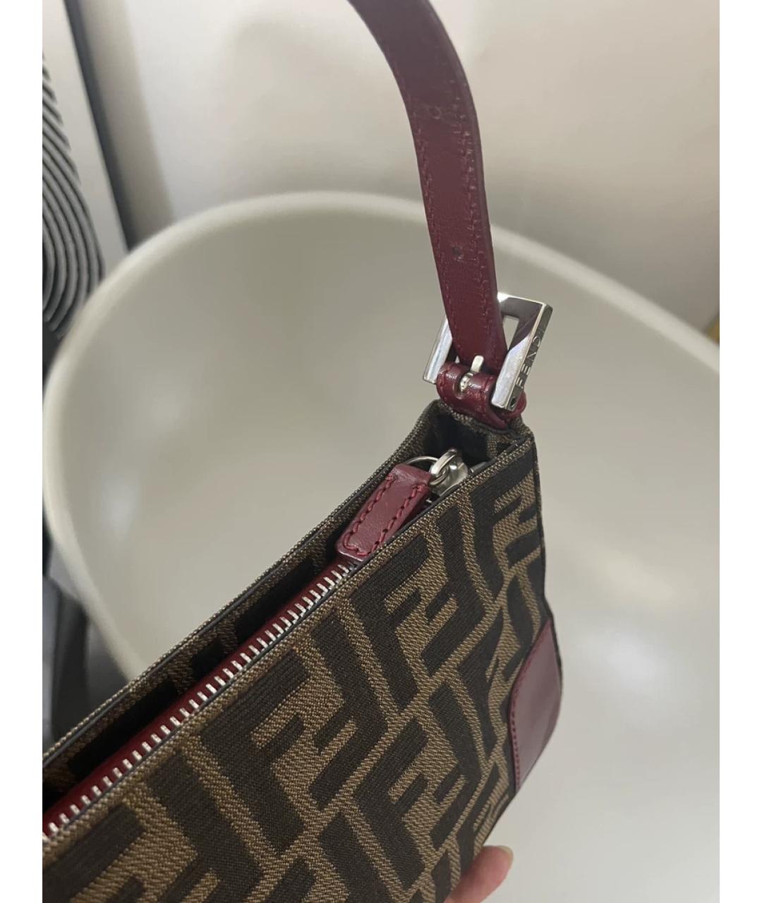 FENDI Коричневая кожаная сумка с короткими ручками, фото 7