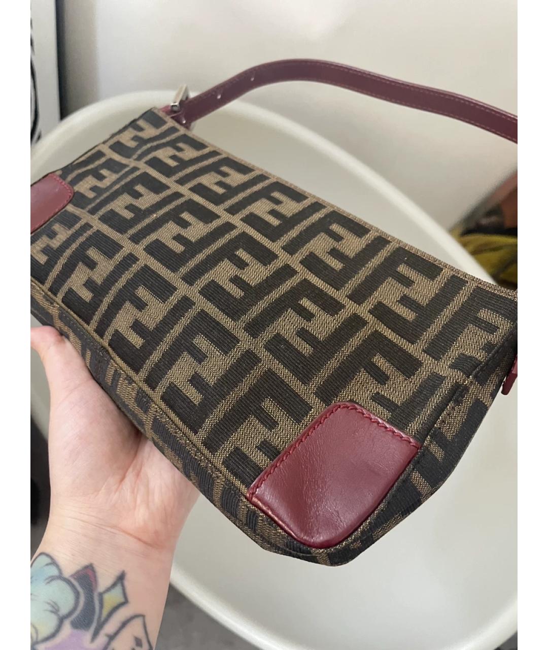 FENDI Коричневая кожаная сумка с короткими ручками, фото 5