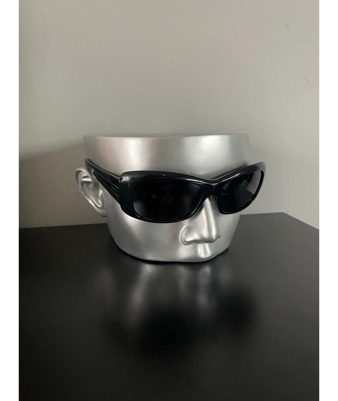 PRADA Черные пластиковые солнцезащитные очки, фото 10