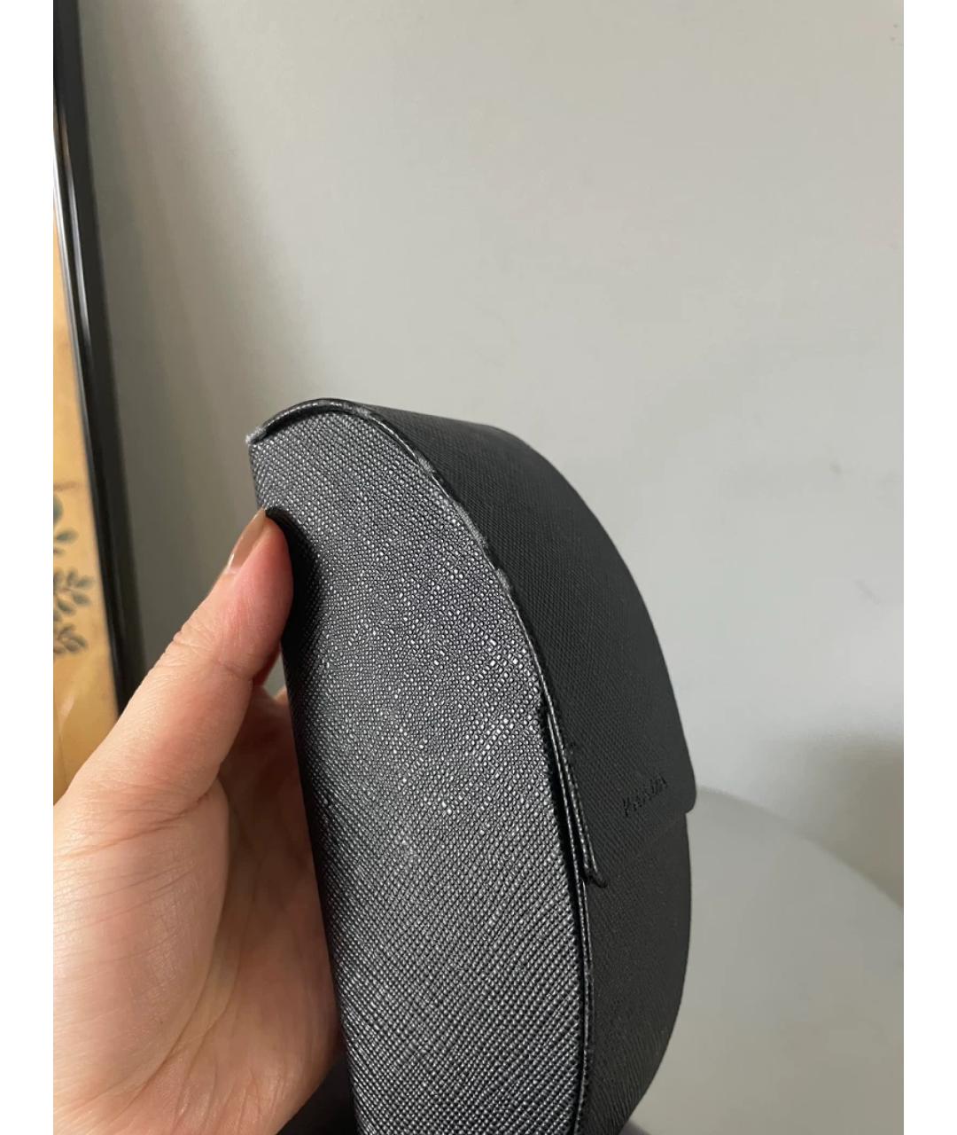 PRADA Черные пластиковые солнцезащитные очки, фото 8