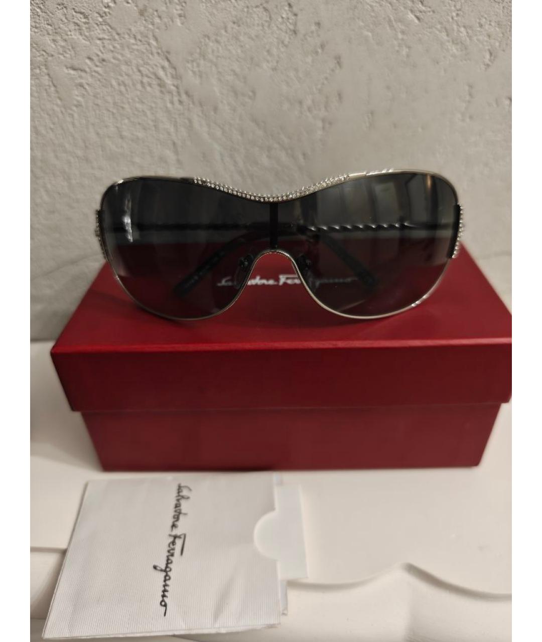 FERRAGAMO Серебряные металлические солнцезащитные очки, фото 10