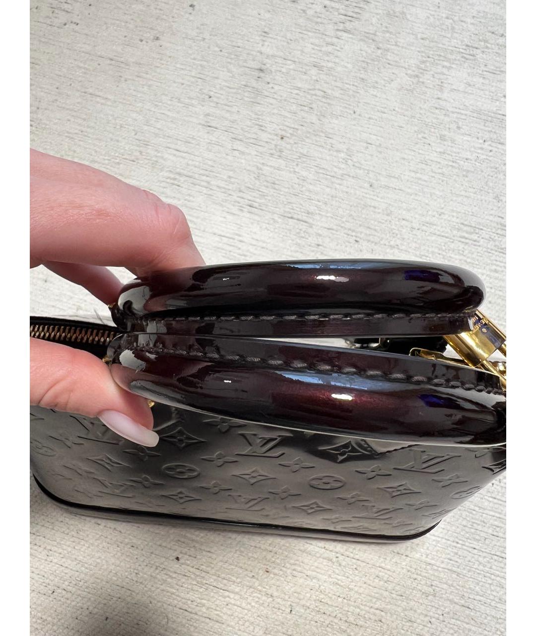 LOUIS VUITTON Бордовая сумка с короткими ручками из лакированной кожи, фото 3