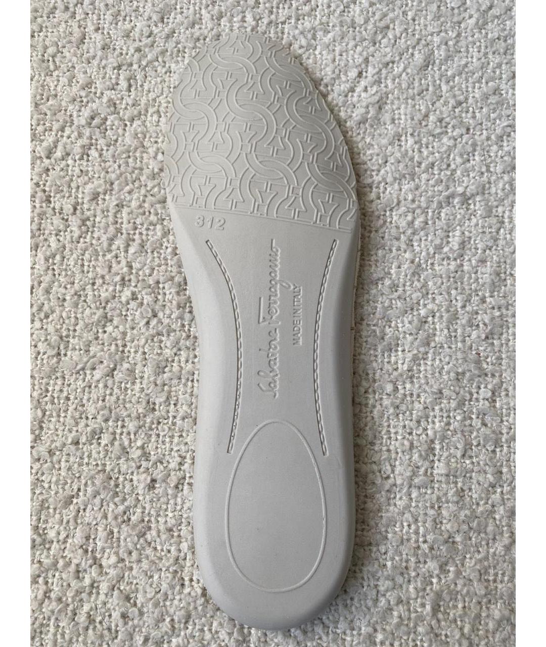 FERRAGAMO Белые кожаные низкие кроссовки / кеды, фото 4