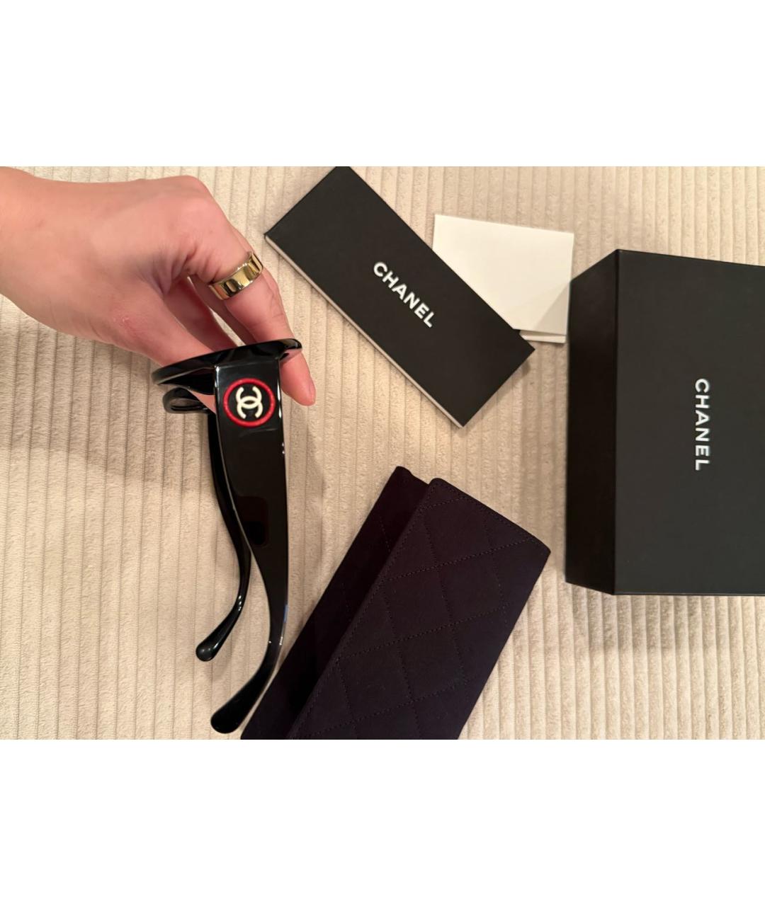 CHANEL Черные пластиковые солнцезащитные очки, фото 3