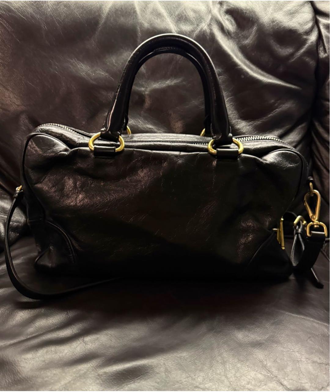 PRADA Черная кожаная сумка с короткими ручками, фото 3