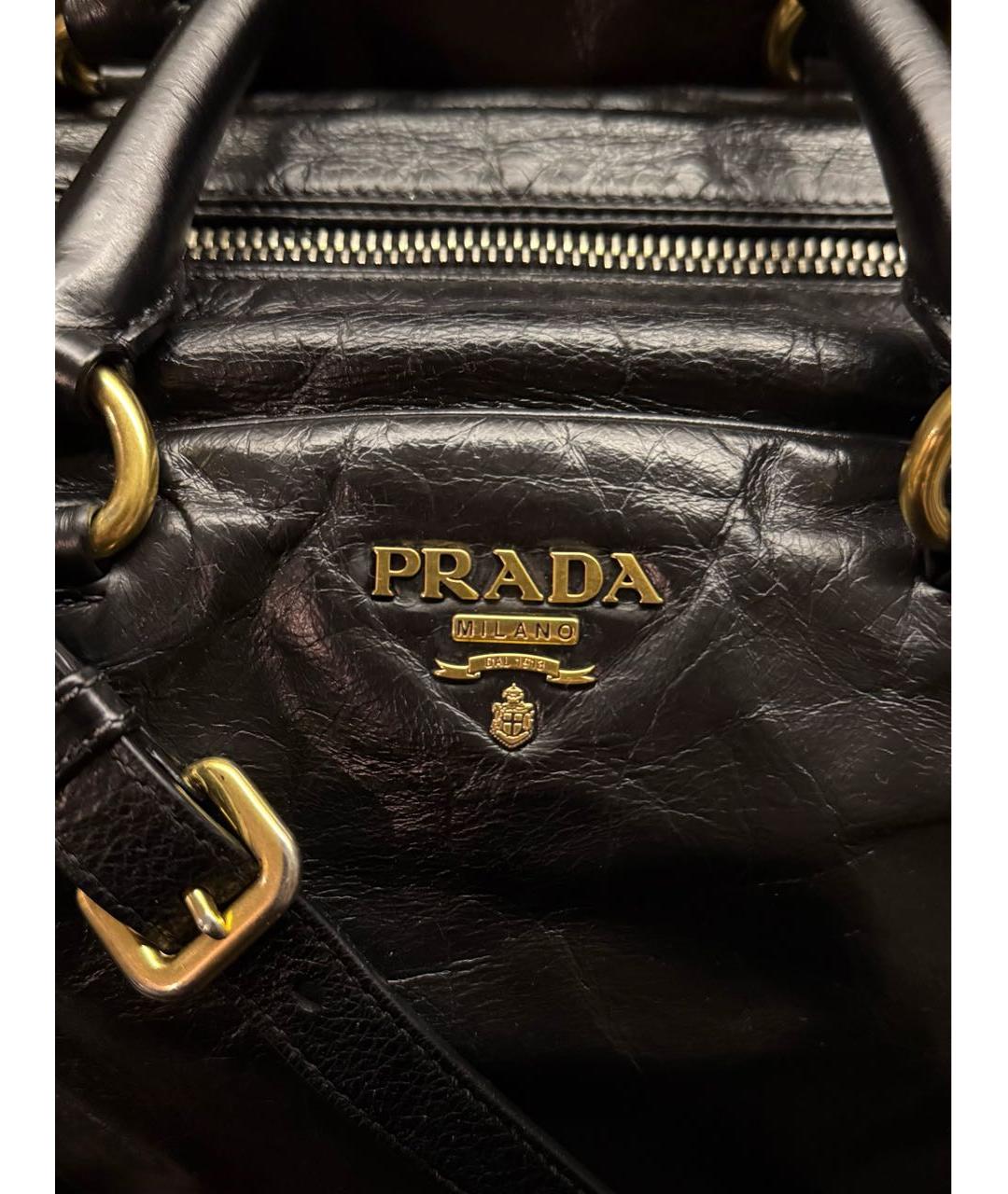 PRADA Черная кожаная сумка с короткими ручками, фото 4