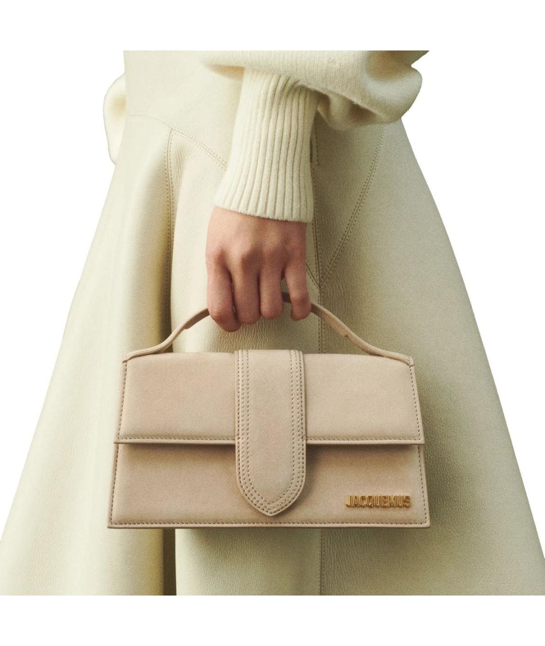 JACQUEMUS Бежевая замшевая сумка с короткими ручками, фото 2