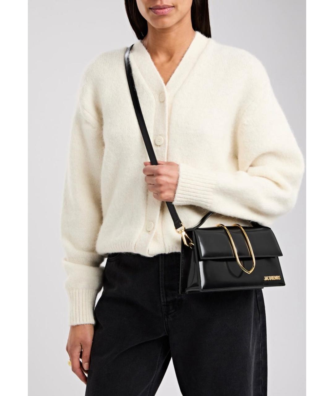 JACQUEMUS Черная сумка через плечо из лакированной кожи, фото 7