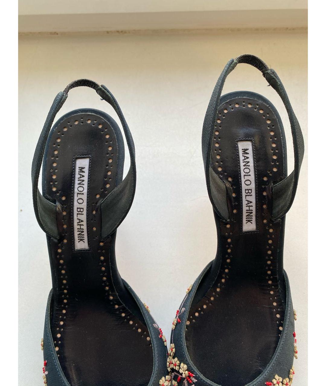 MANOLO BLAHNIK Темно-синие текстильные туфли, фото 5