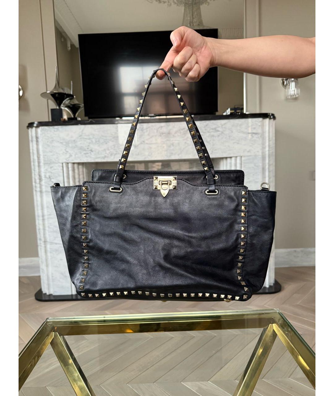 VALENTINO Черная кожаная сумка тоут, фото 9