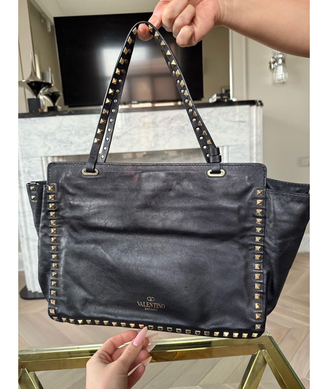 VALENTINO Черная кожаная сумка тоут, фото 2