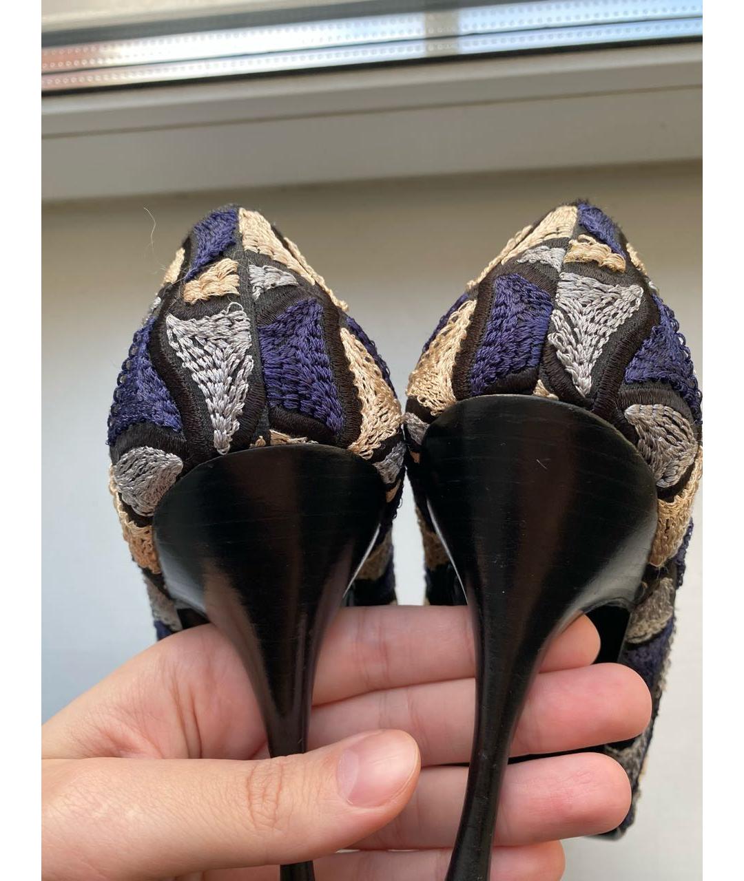 MANOLO BLAHNIK Мульти текстильные туфли, фото 5