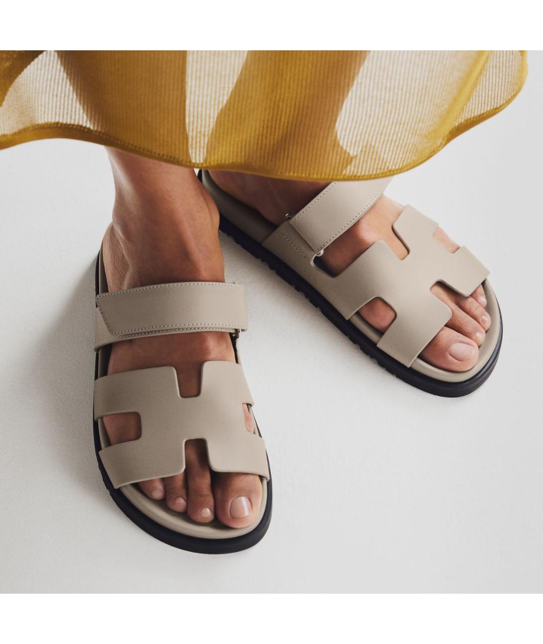 HERMES Бежевые кожаные шлепанцы, фото 3