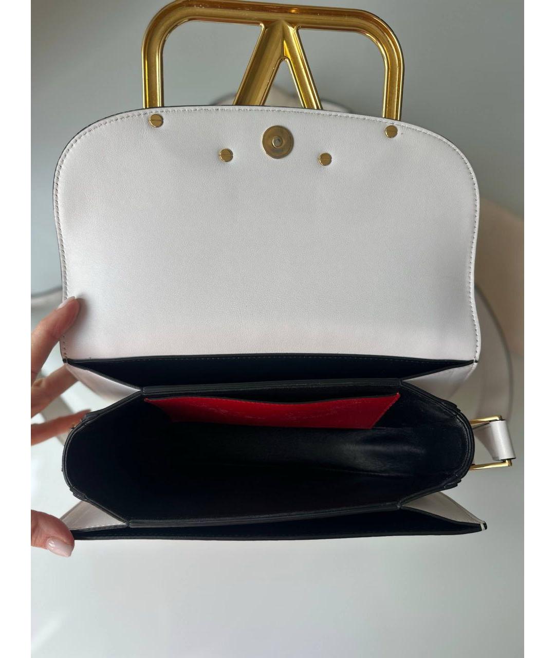 VALENTINO Белая кожаная сумка через плечо, фото 4