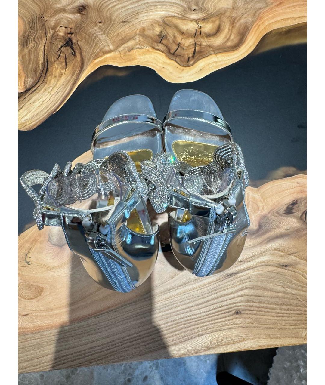 ALEXANDRE VAUTHIER Серебряные босоножки из лакированной кожи, фото 3