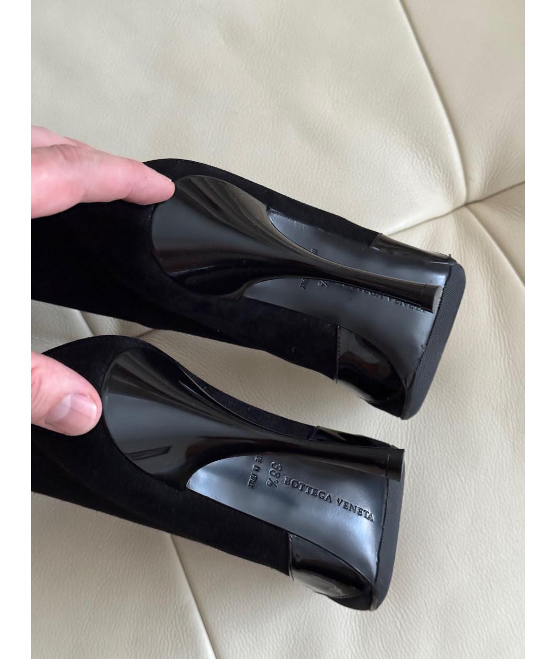 BOTTEGA VENETA Черные замшевые сапоги, фото 8