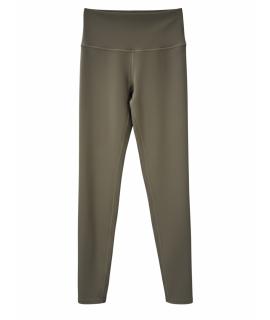 ALO YOGA Спортивные брюки и шорты