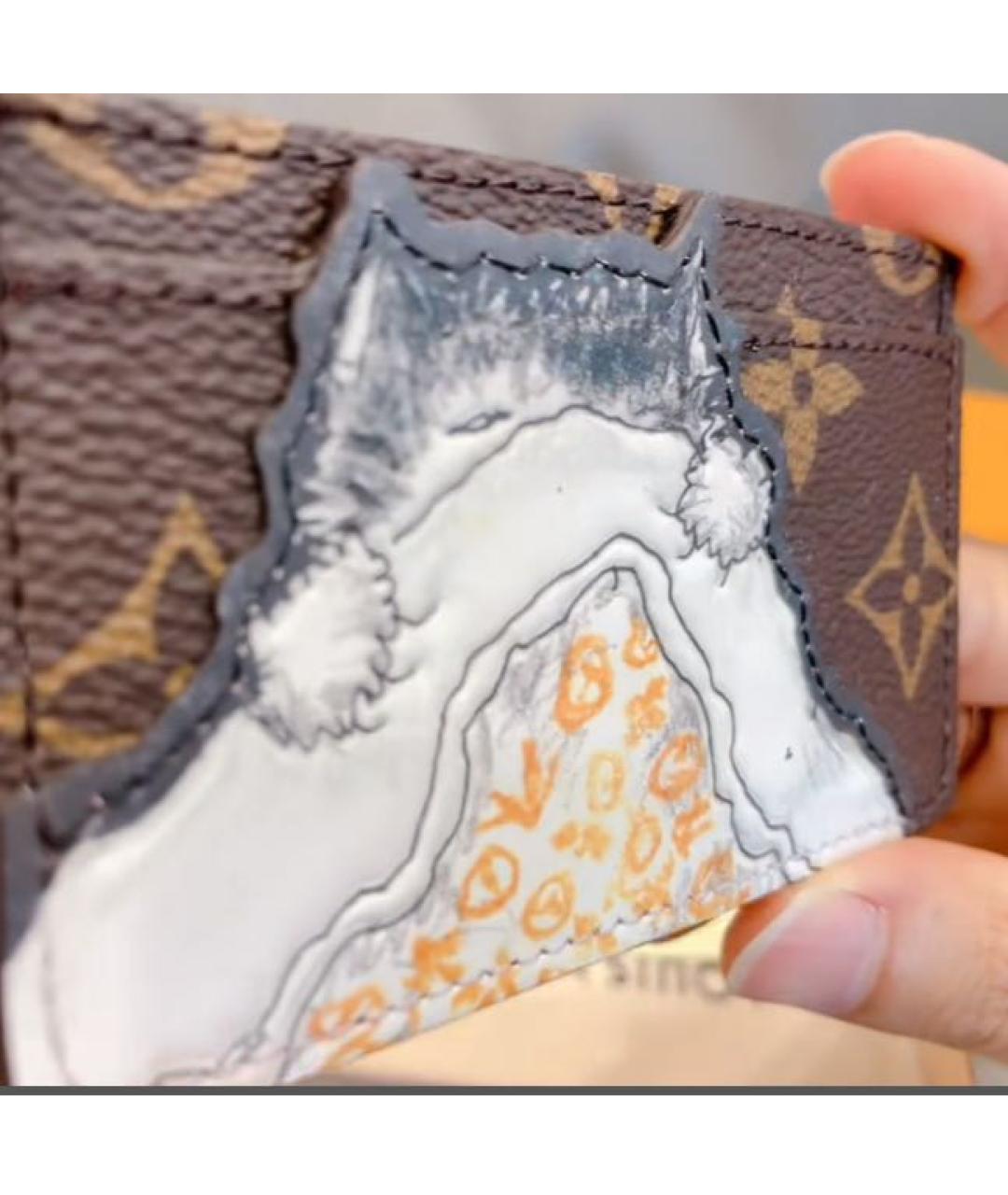 LOUIS VUITTON Коричневый кардхолдер, фото 4