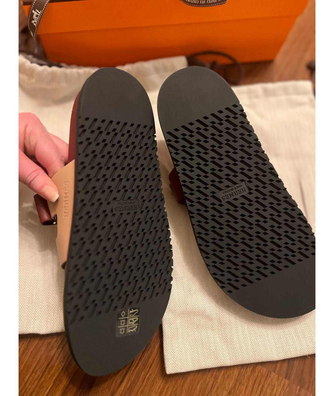 HERMES Бордовые кожаные шлепанцы, фото 2