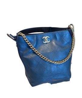 CHANEL Сумка через плечо