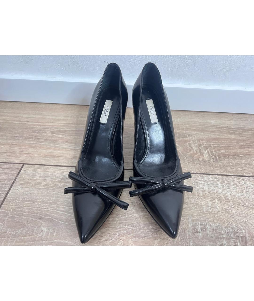 PRADA Черные туфли из лакированной кожи, фото 2