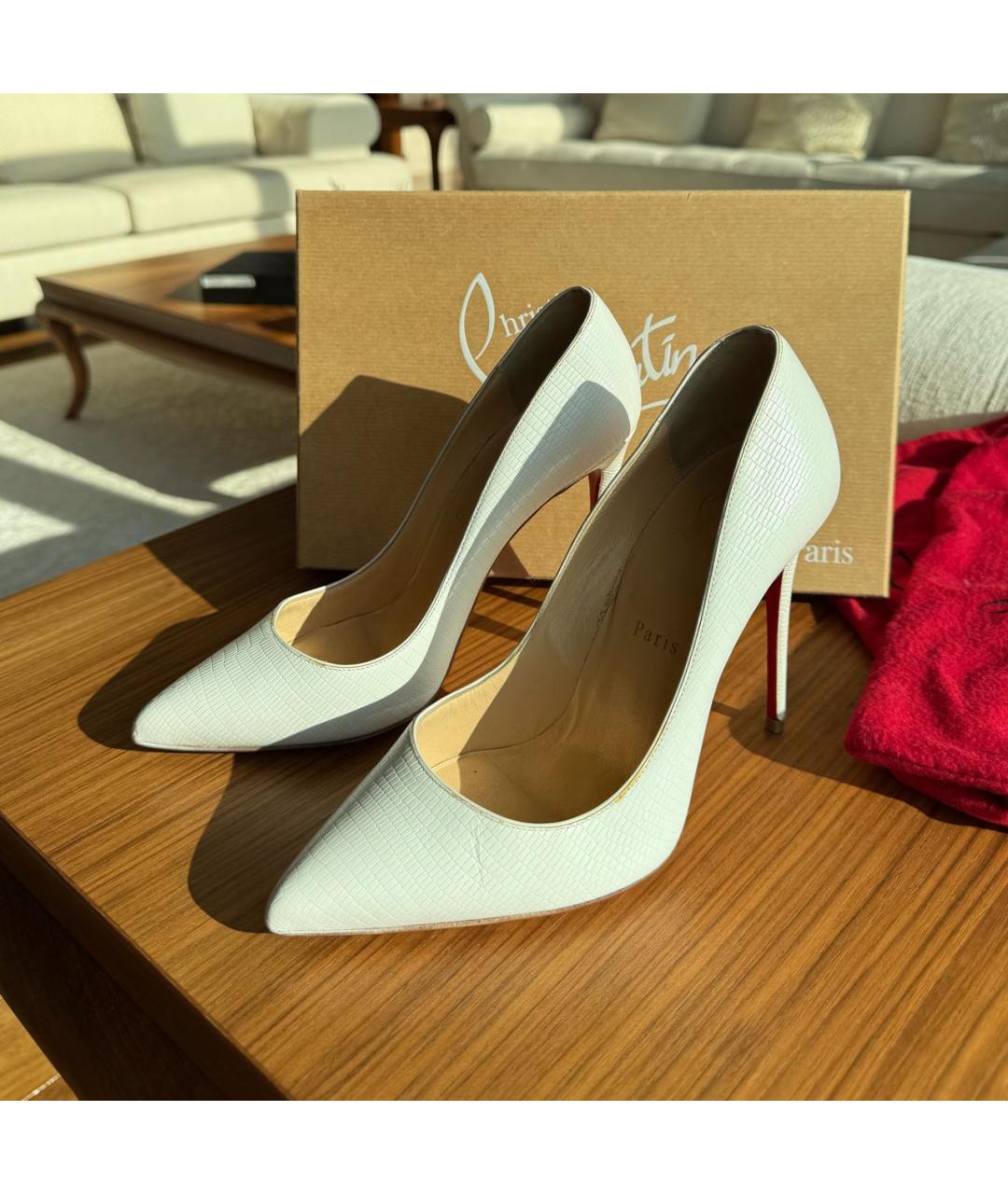 CHRISTIAN LOUBOUTIN Белые кожаные туфли, фото 3