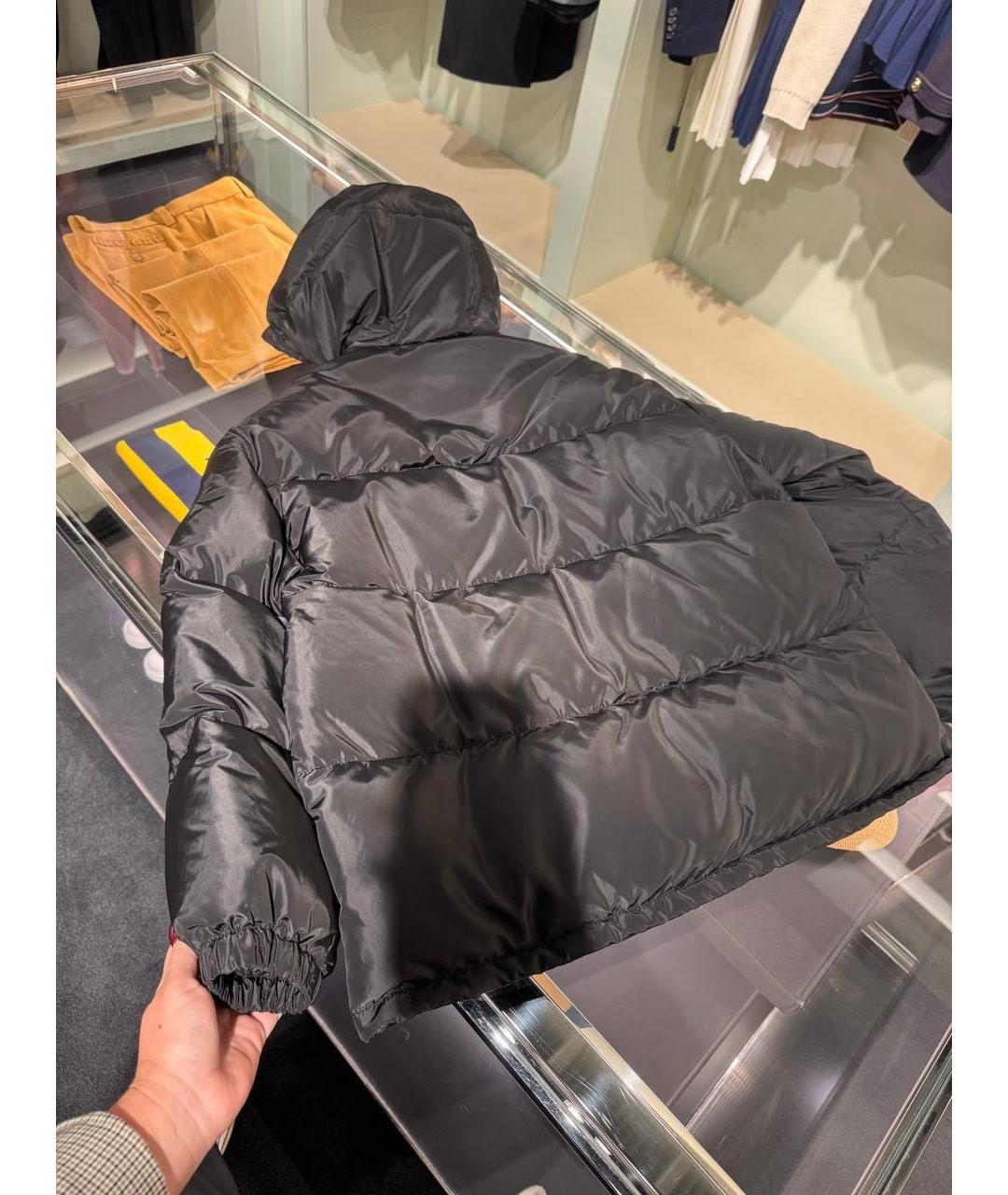 PRADA Черный полиуретановый пуховик, фото 7