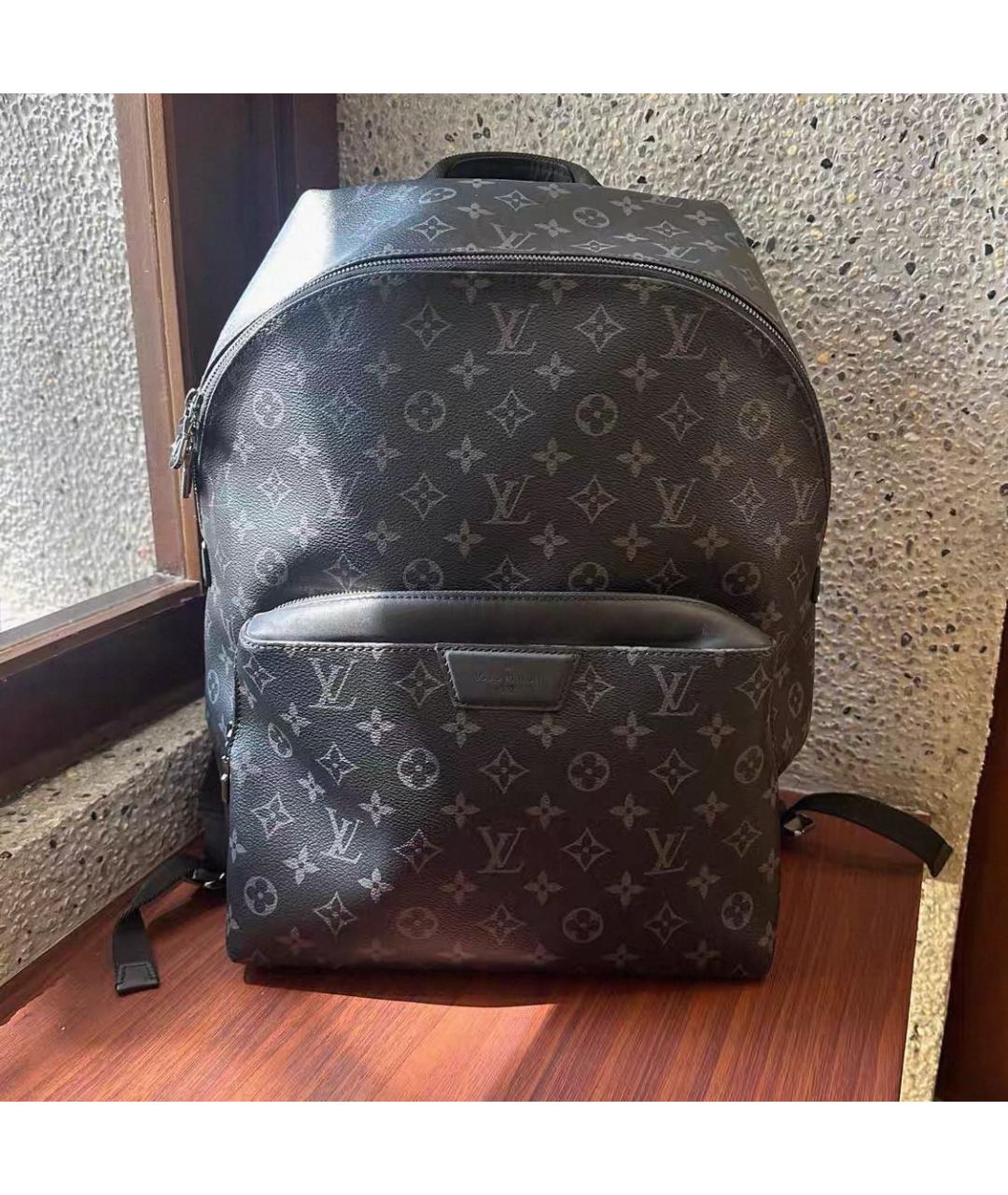 LOUIS VUITTON Черный кожаный рюкзак, фото 2