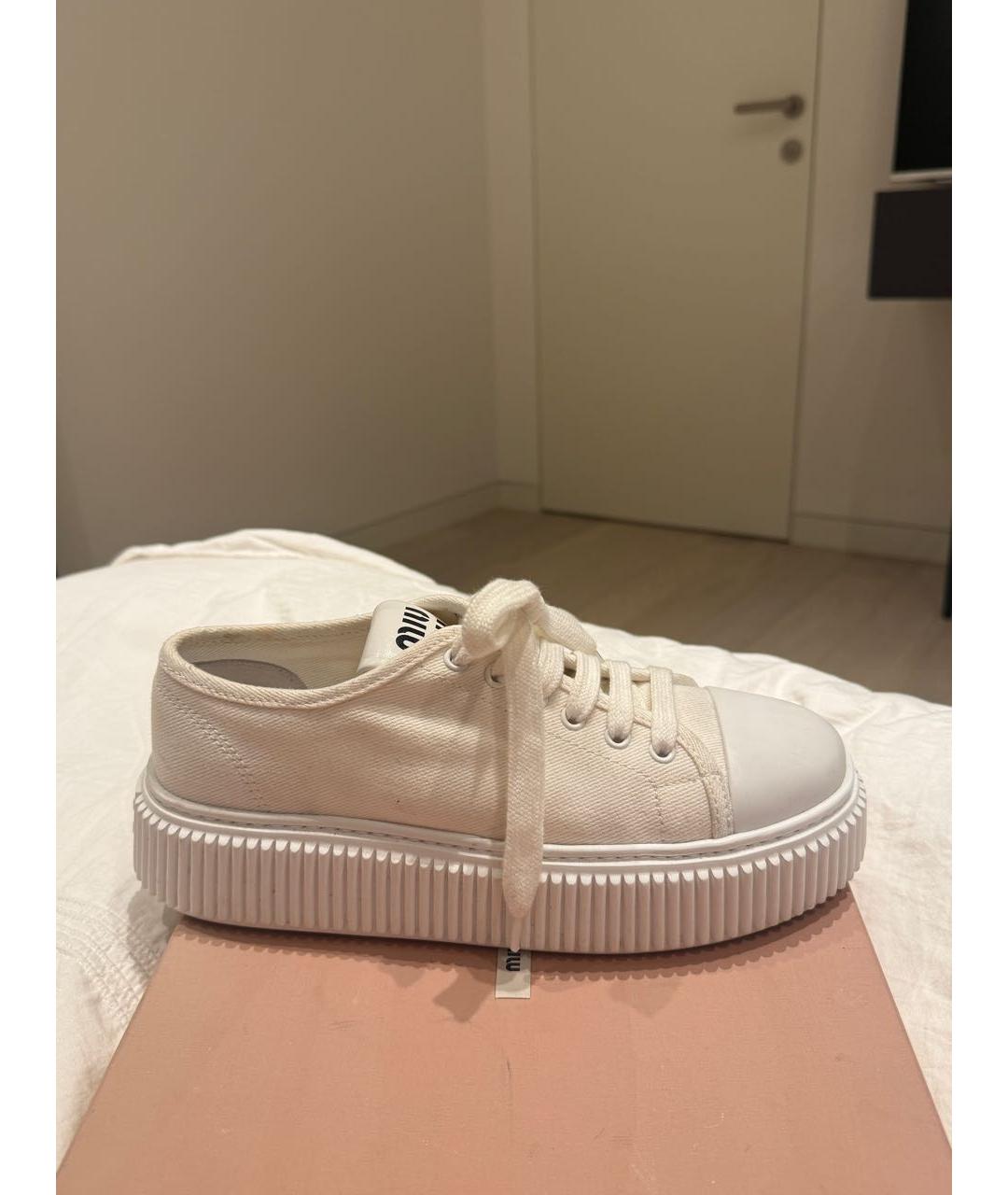 MIU MIU Белые текстильные кеды, фото 2