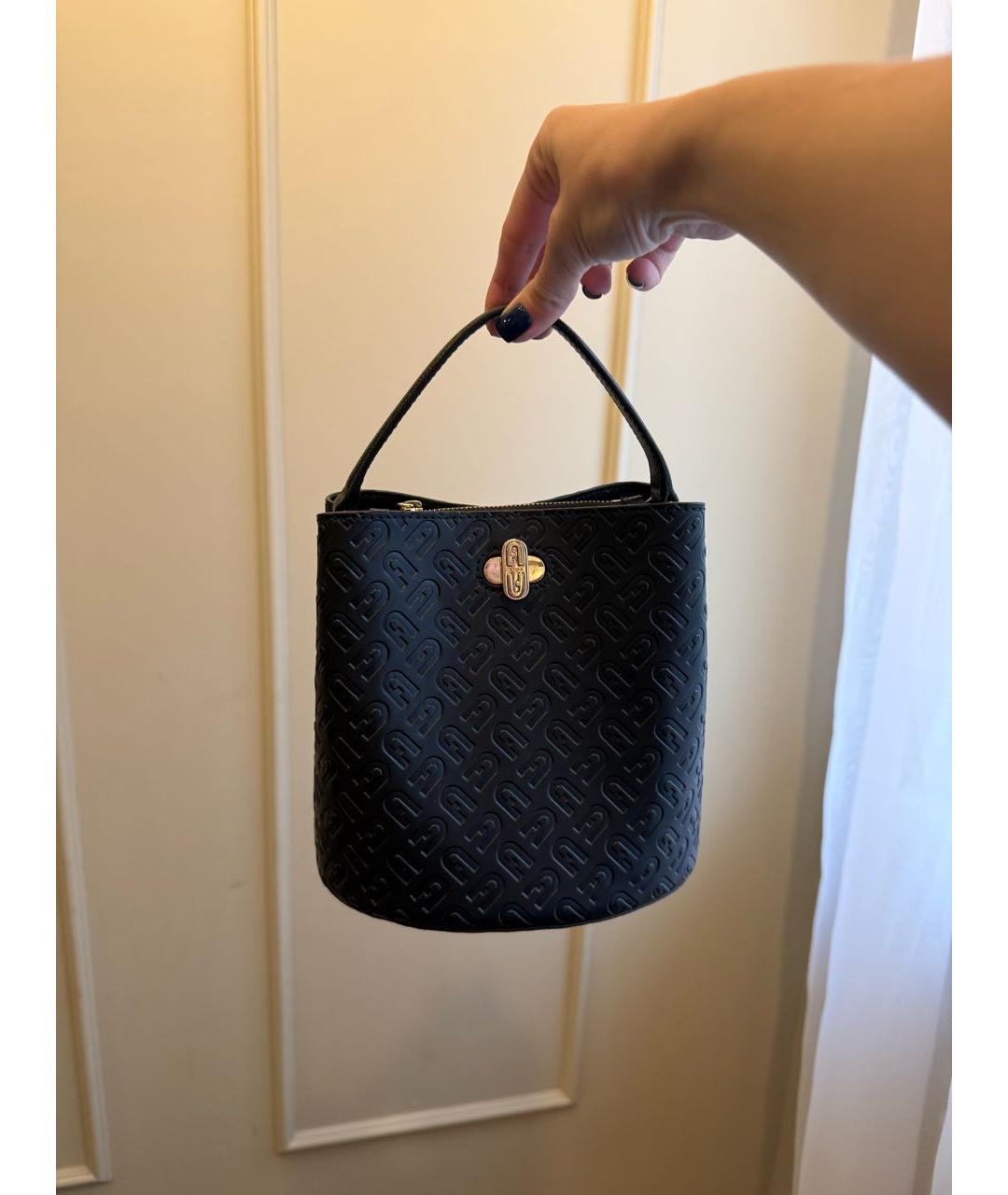 FURLA Черная кожаная сумка с короткими ручками, фото 3