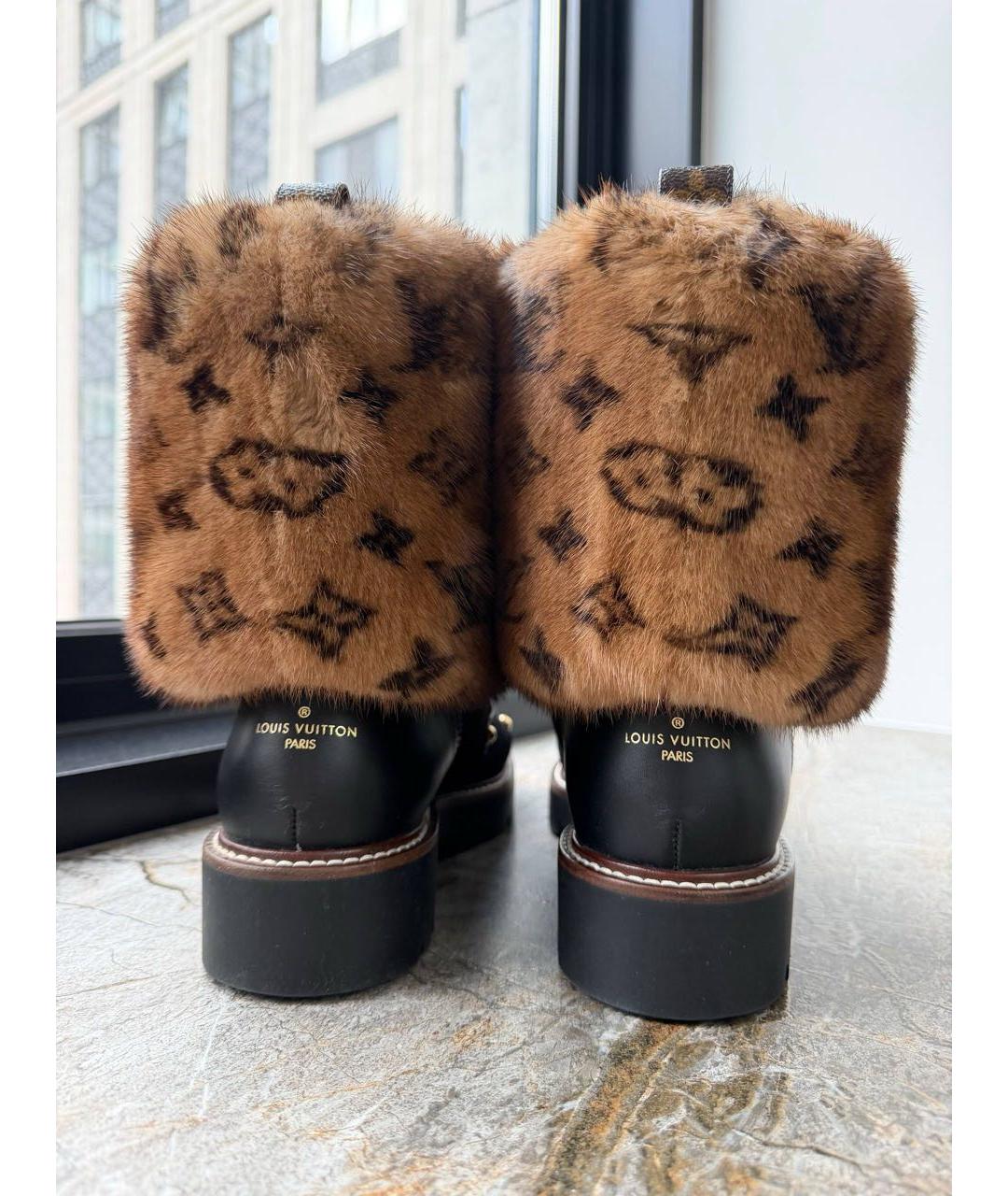 LOUIS VUITTON Черные замшевые ботинки, фото 4