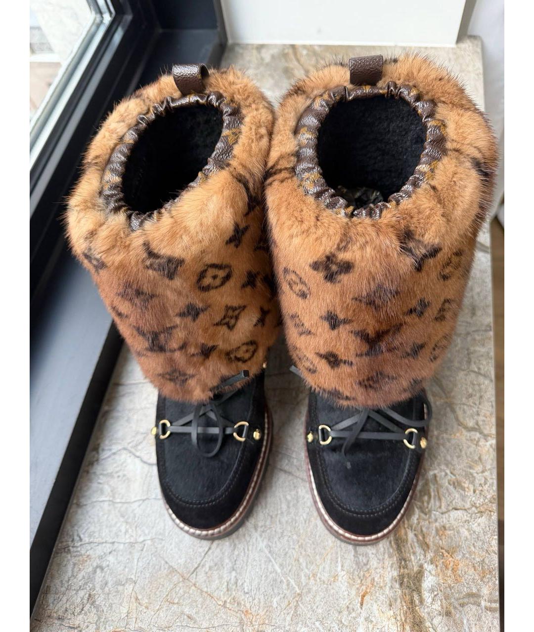 LOUIS VUITTON Черные замшевые ботинки, фото 3