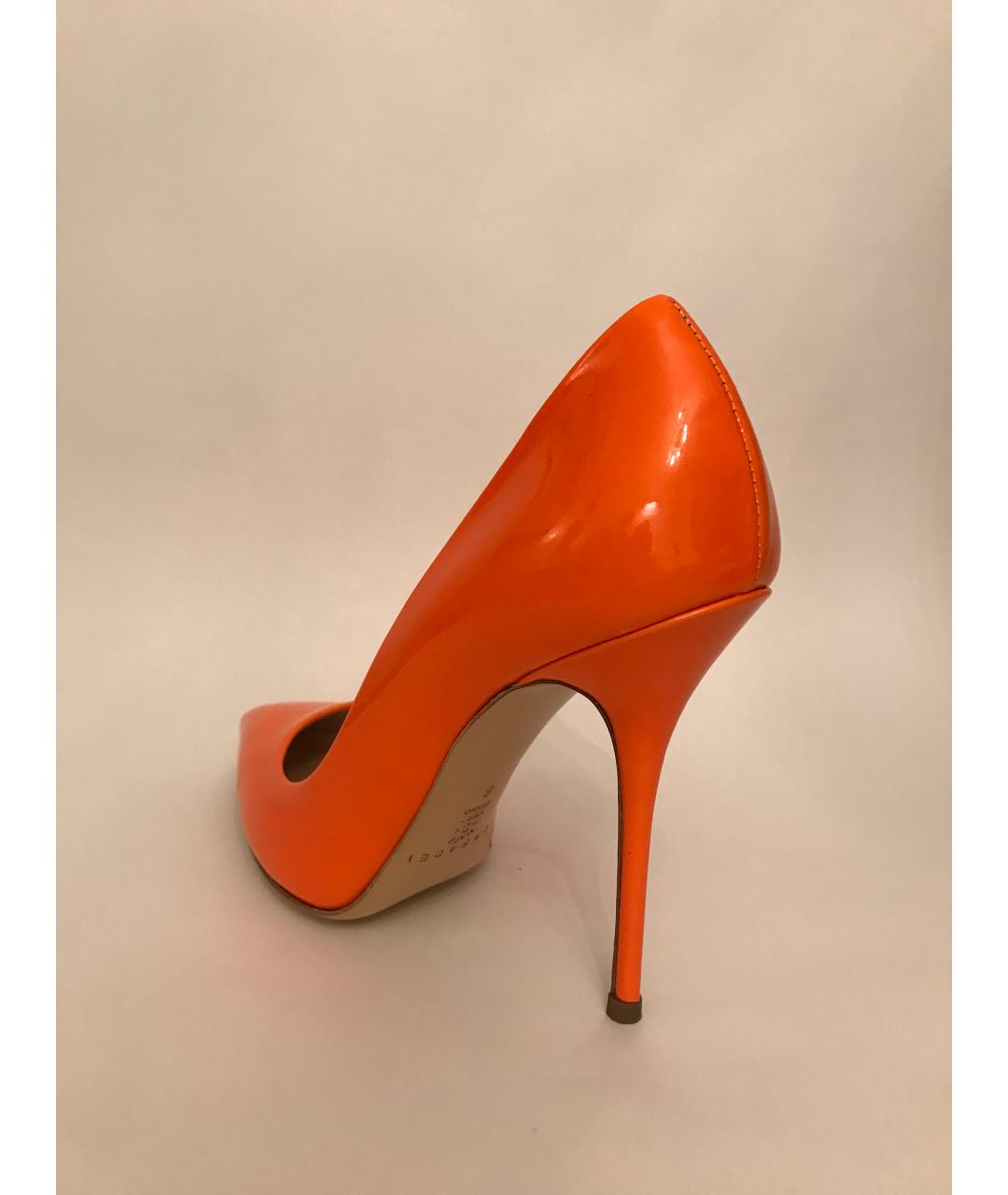 CASADEI Оранжевое туфли из лакированной кожи, фото 4
