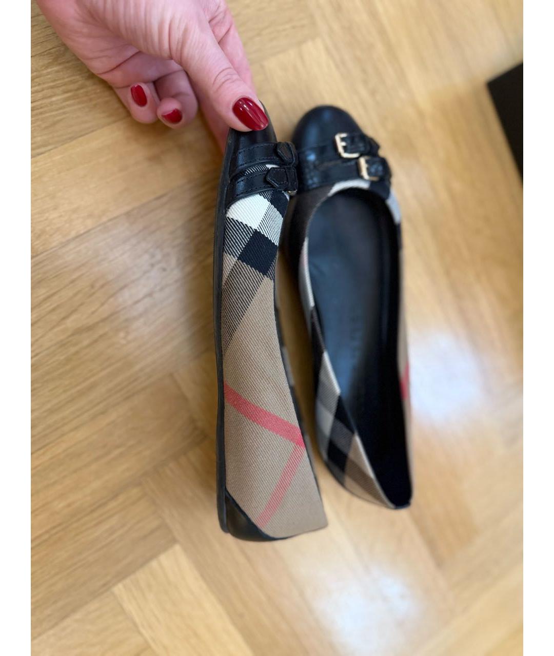 BURBERRY Бежевые кожаные балетки, фото 6