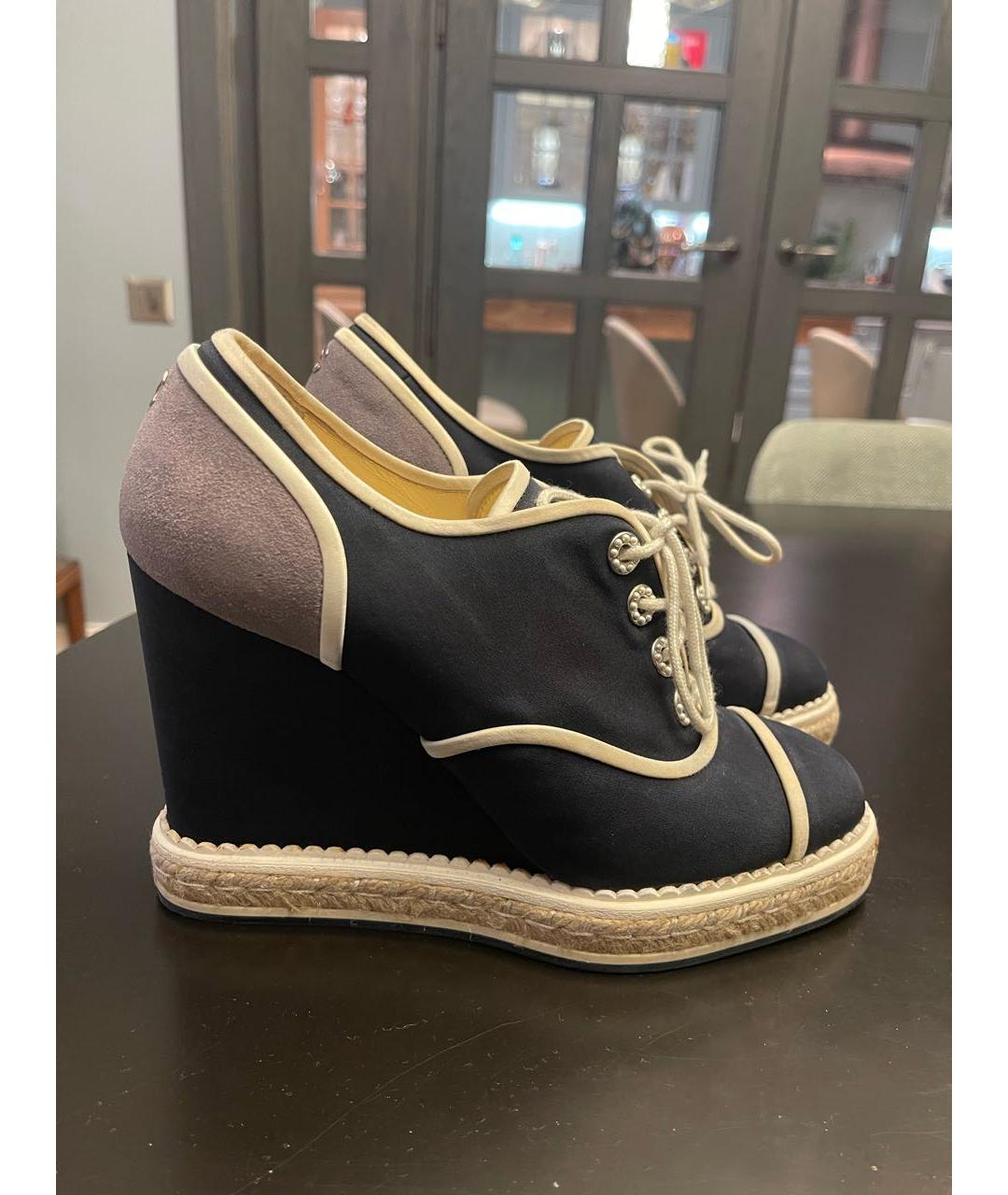 CHANEL Темно-синие текстильные кеды, фото 9