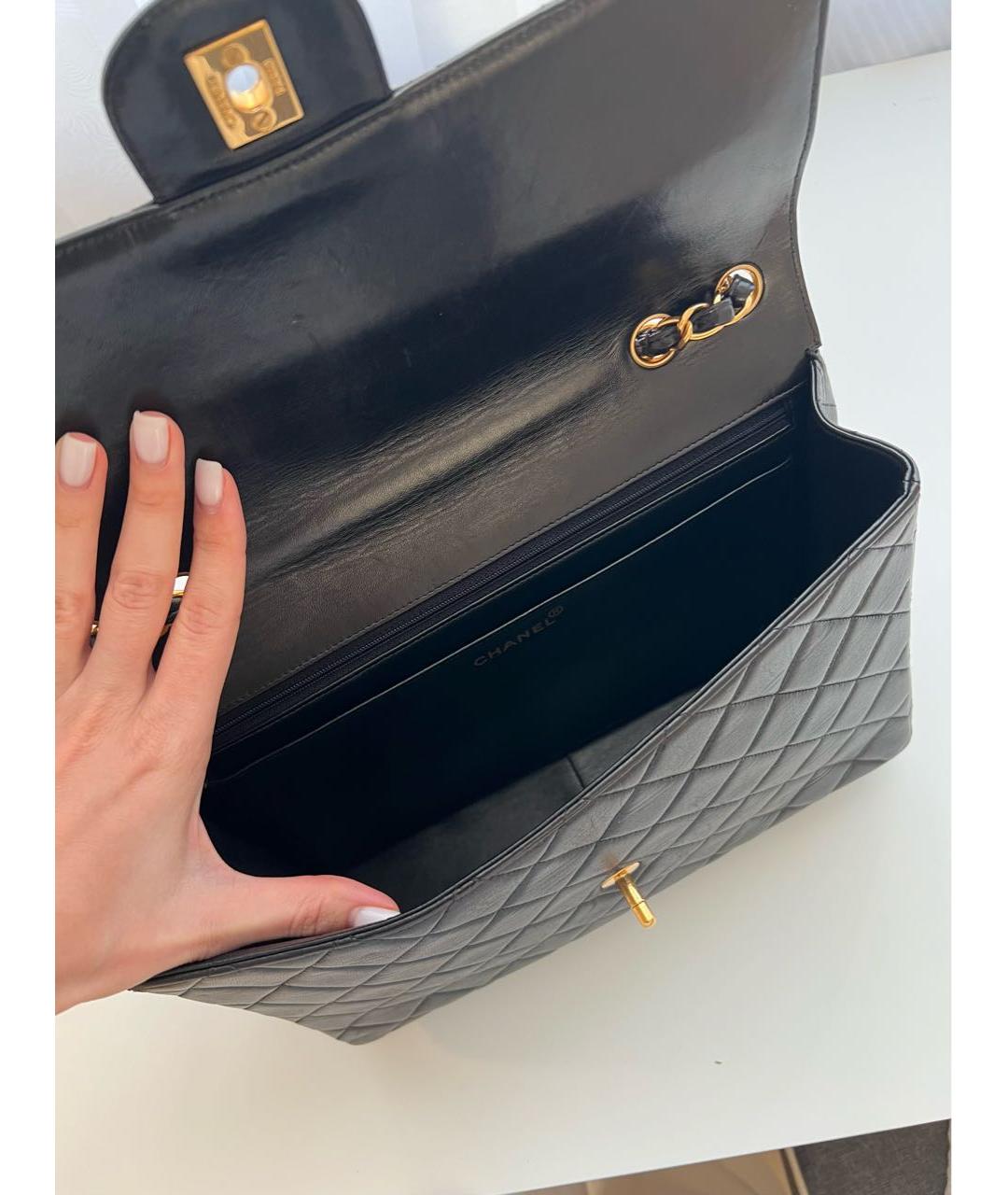 CHANEL Черная кожаная сумка через плечо, фото 4