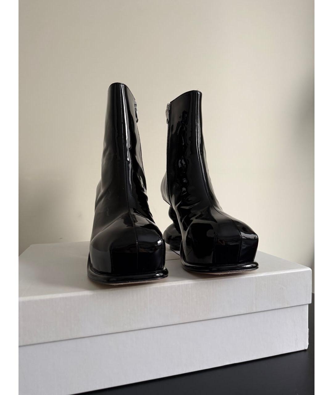 MAISON MIHARA YASUHIRO Черные ботильоны из лакированной кожи, фото 3