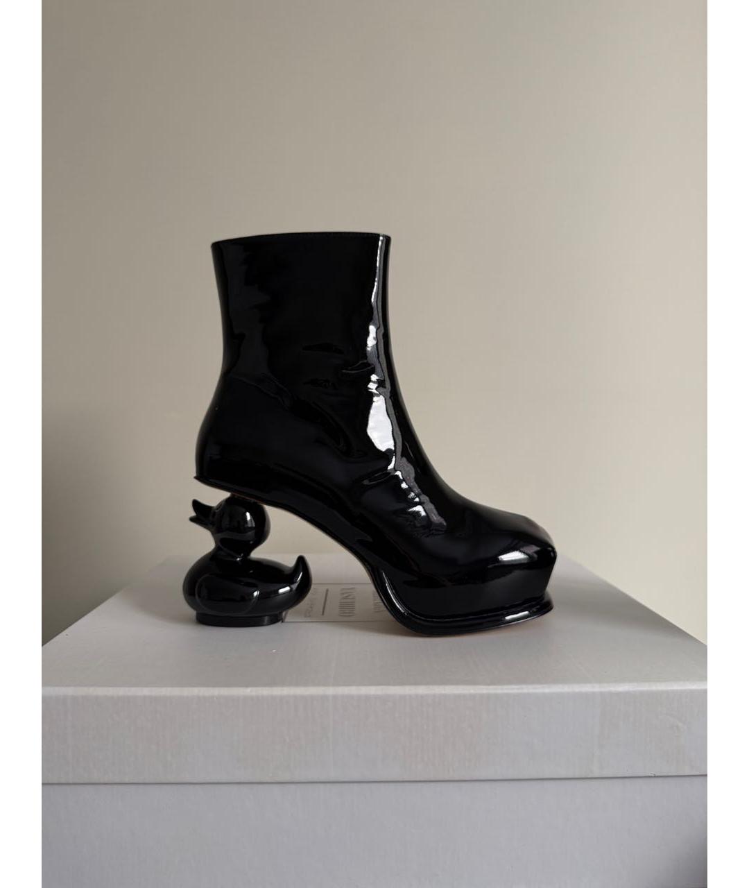 MAISON MIHARA YASUHIRO Черные ботильоны из лакированной кожи, фото 7
