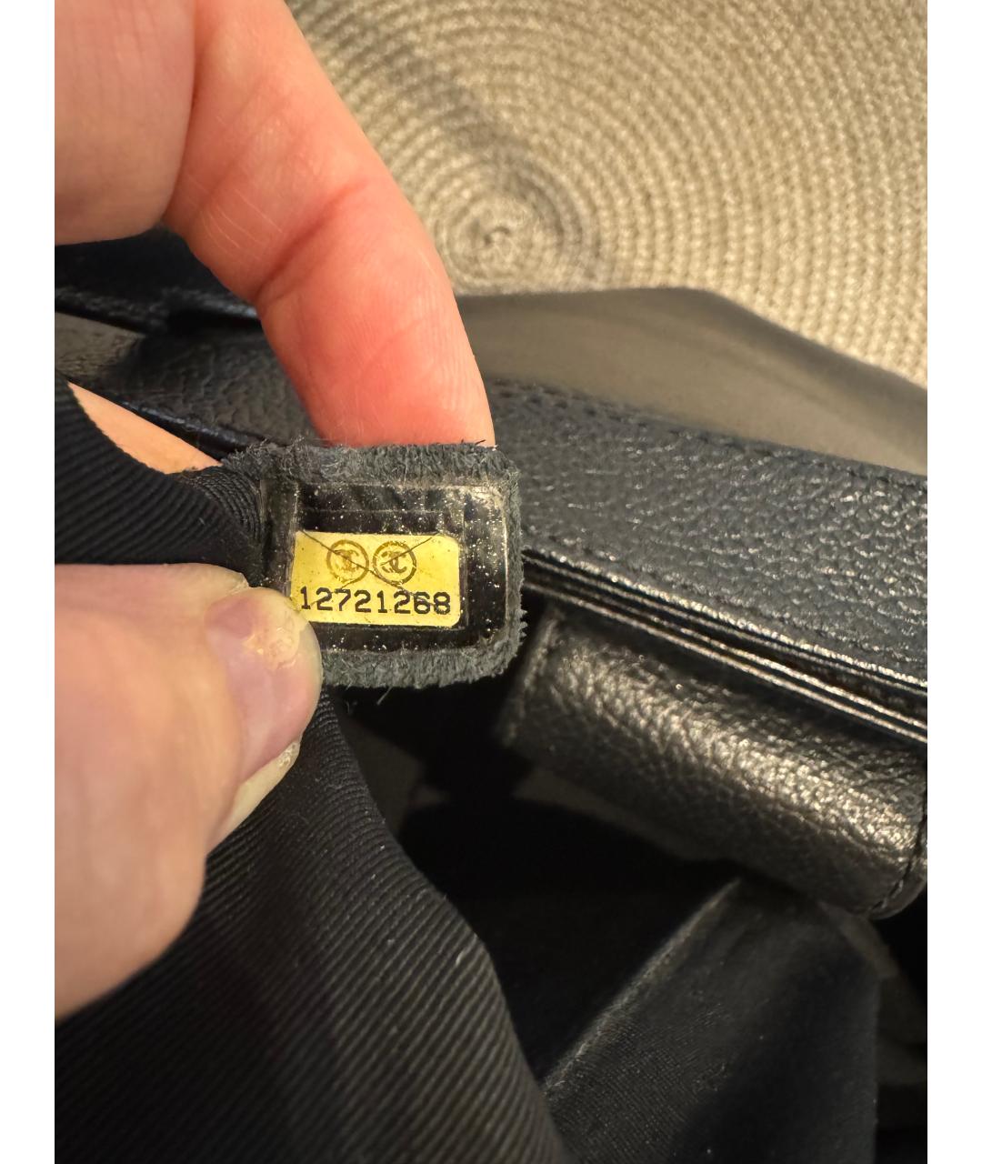 CHANEL Черная кожаная сумка с короткими ручками, фото 3