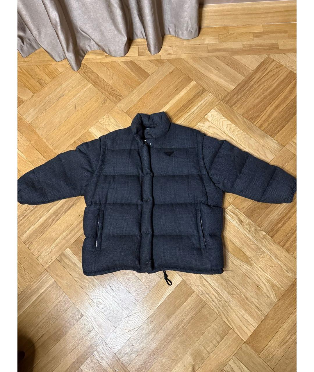 PRADA Черный шерстяной пуховик, фото 5