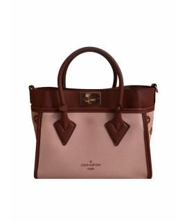 LOUIS VUITTON Сумка с короткими ручками