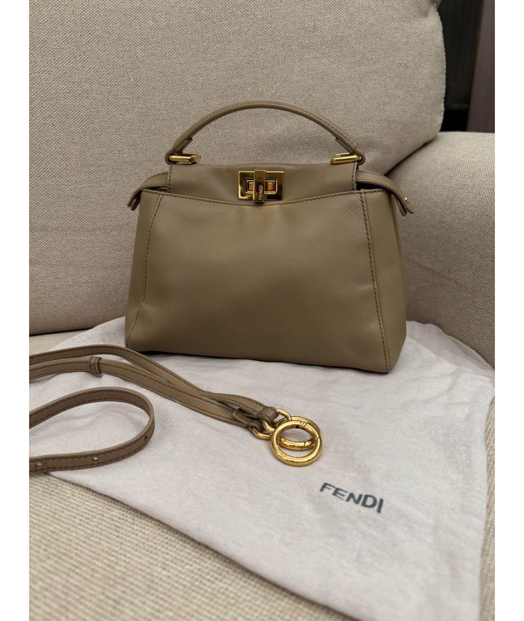 FENDI Бежевая кожаная сумка с короткими ручками, фото 2