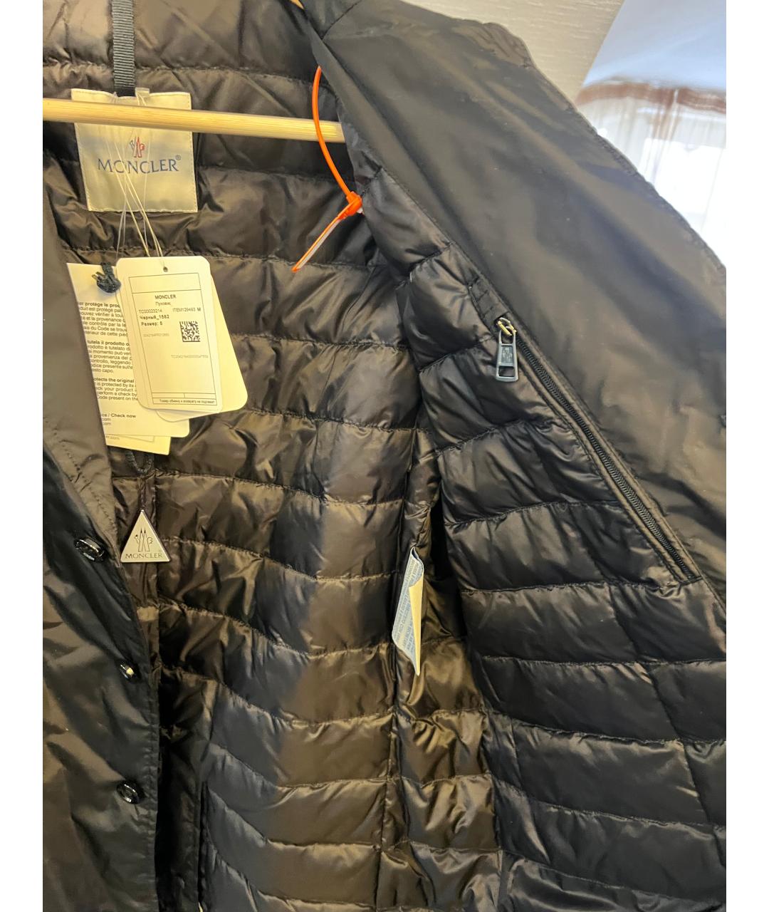 MONCLER Черный пуховик, фото 4