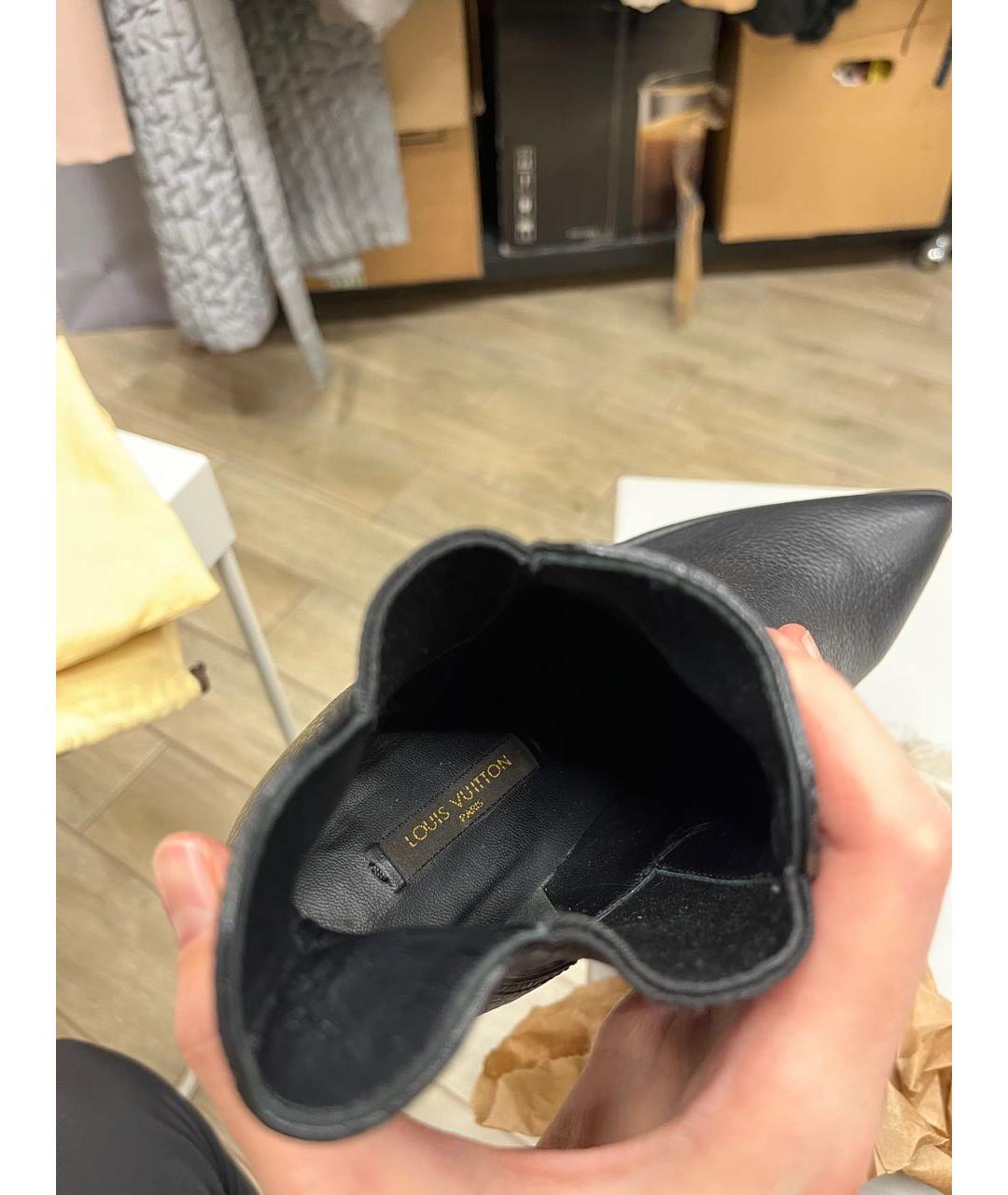 LOUIS VUITTON Черные кожаные ботильоны, фото 8