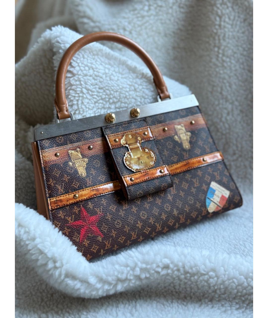 LOUIS VUITTON Коричневая кожаная сумка с короткими ручками, фото 2